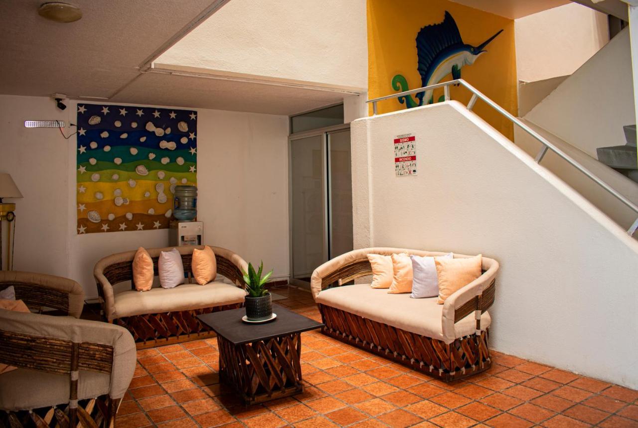 Hotel Caracoles Manzanillo Exterior photo