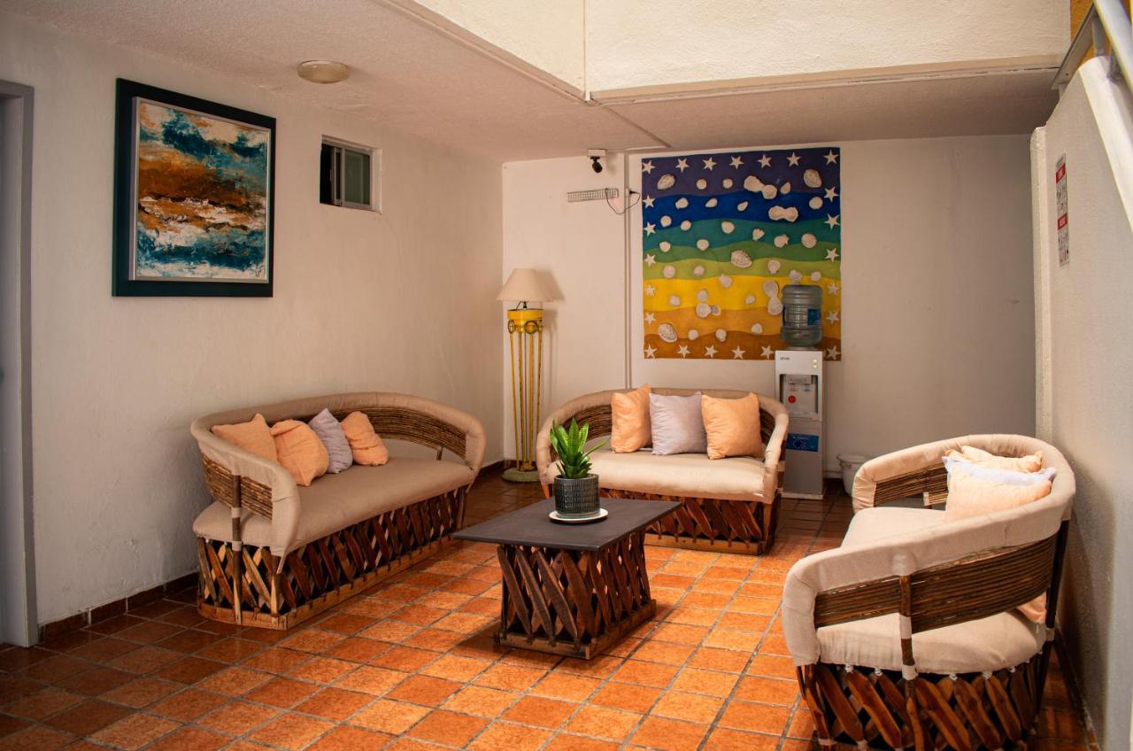 Hotel Caracoles Manzanillo Exterior photo