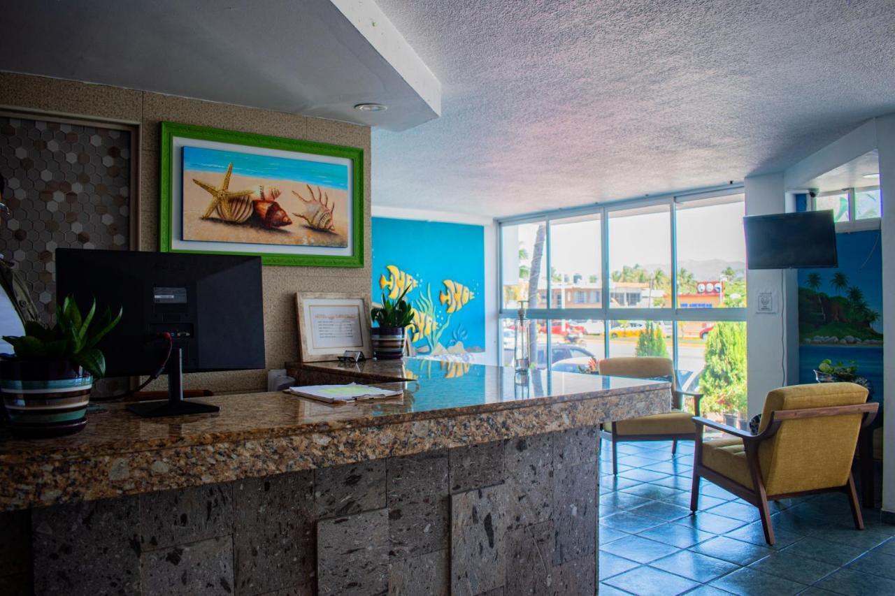 Hotel Caracoles Manzanillo Exterior photo