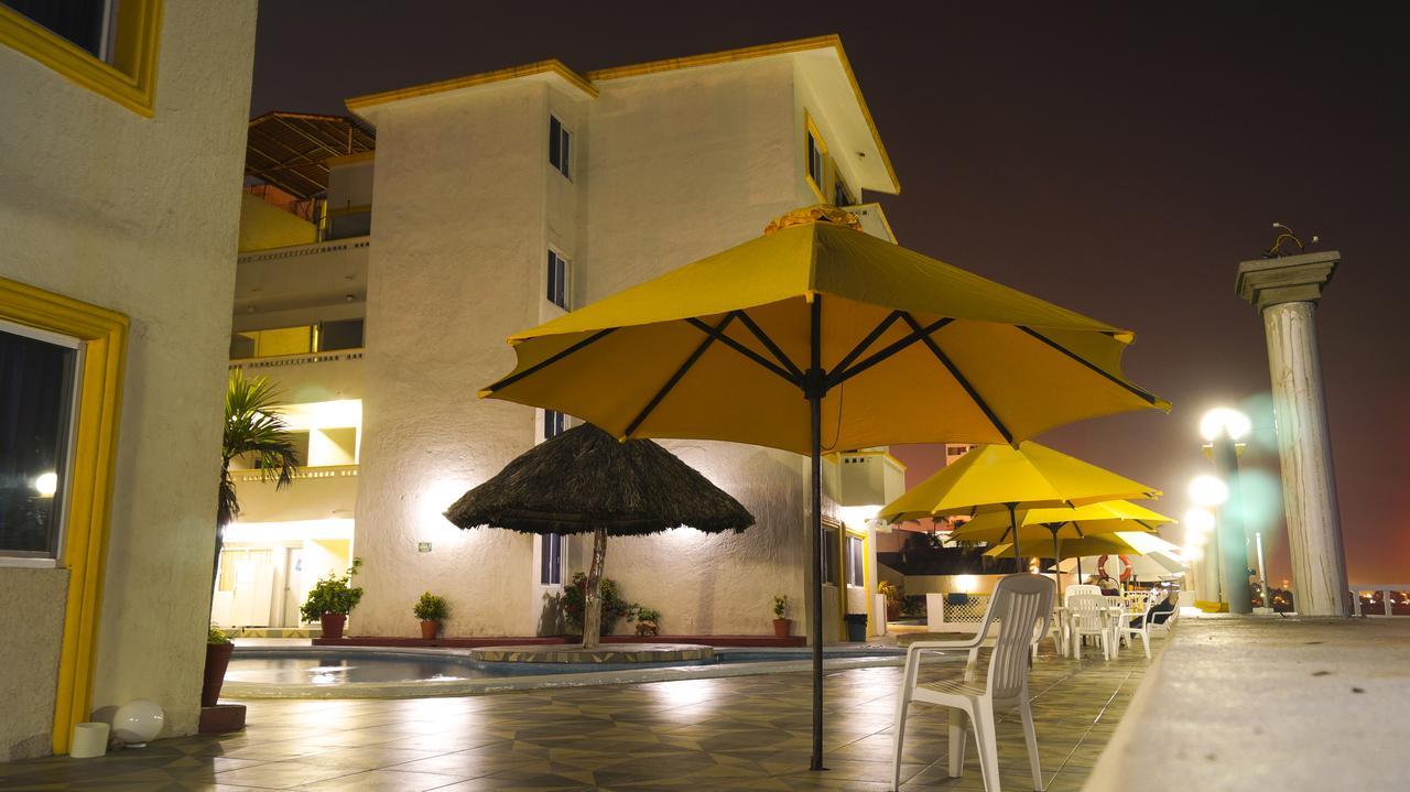Hotel Caracoles Manzanillo Exterior photo
